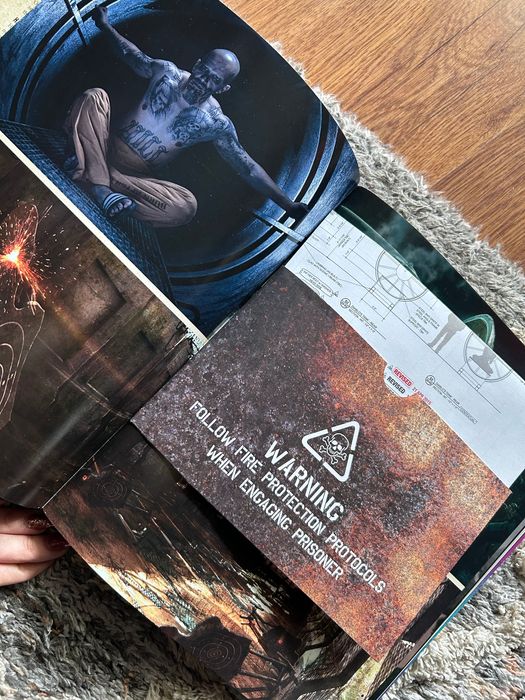 Книга за филма Suicide squad