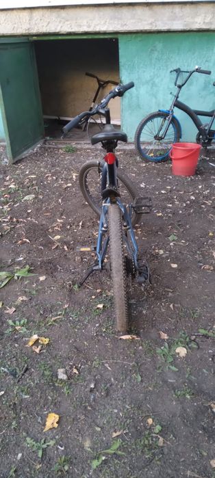 Велосипед скоростной. Всё рабочее.