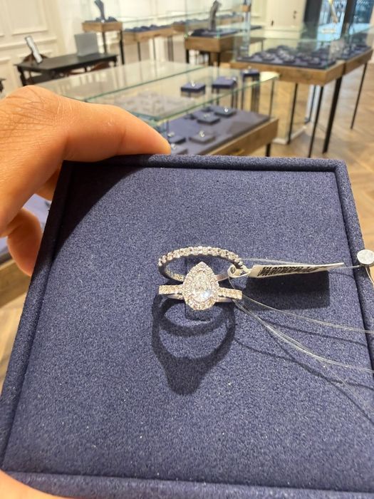 Продам помолвочное кольцо бриллиант сертификат GIA