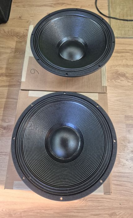 Vand doua difuzoare B&c ps 100 , noi
