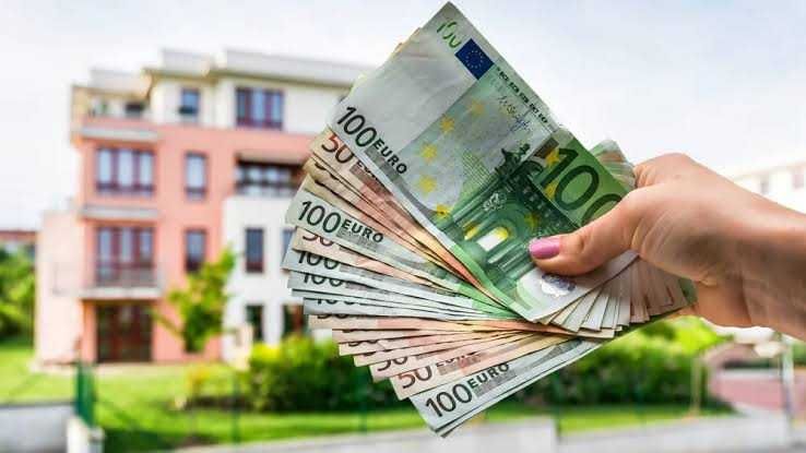 Împrumuturi: și investiții cu condiții foarte simple pentru toată lumea din România