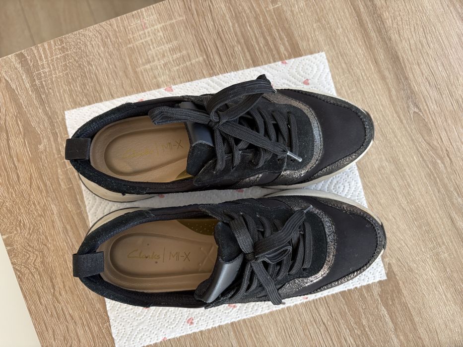 Дамски маратонки Clarks 37 номер, налични в 3 цвята