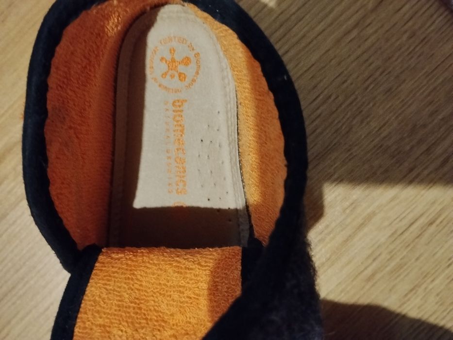 Бебешки обувки чисто нови