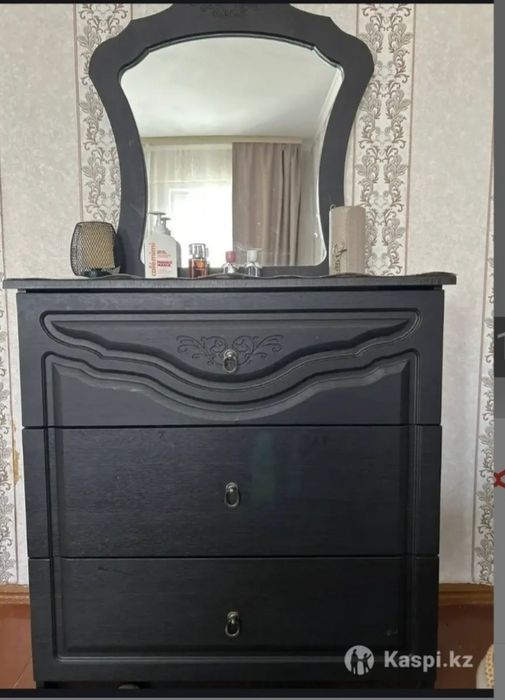 Продам комод б/у.