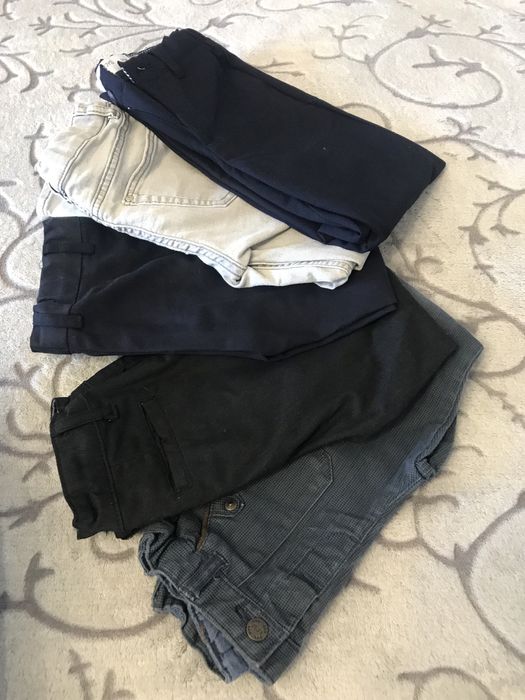 Продам одежду для школы на мальчика