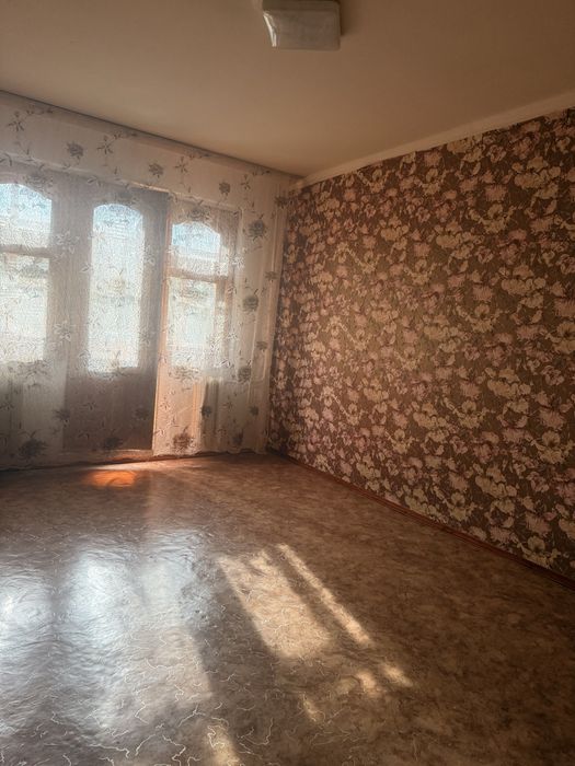 Сдам 2х ком квартиру район Урал