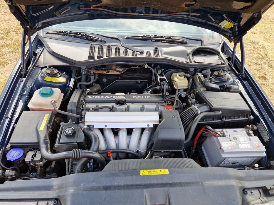 Волво 850 95та година /бензин