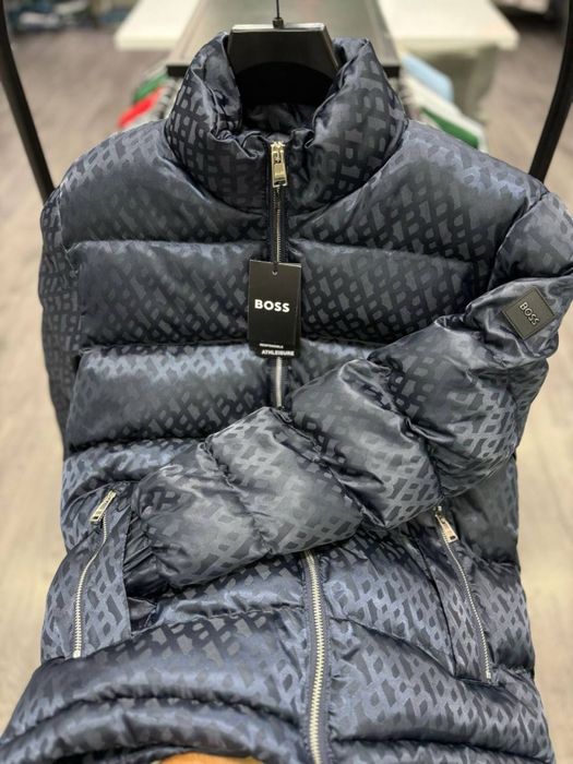 Мъжко зимно яке в черен цвят