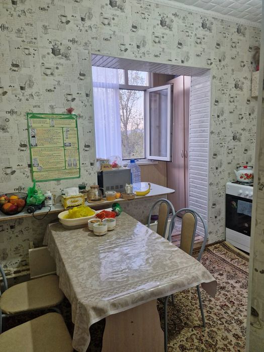 1-болмели квартира сатылады.
