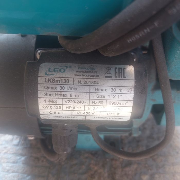 Насос водяной LEO
