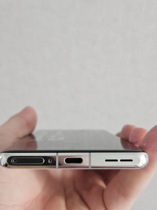 Обменяю OnePlus 12