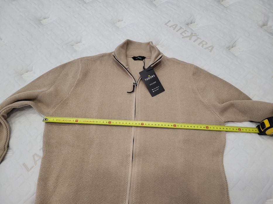 Cardigan Tudors, mărime L, nou ,cu etichetă