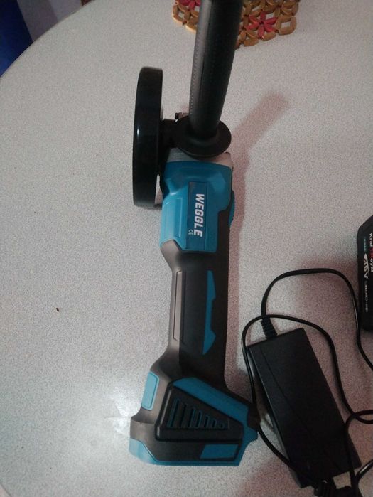 Акумулаторен гайковерт