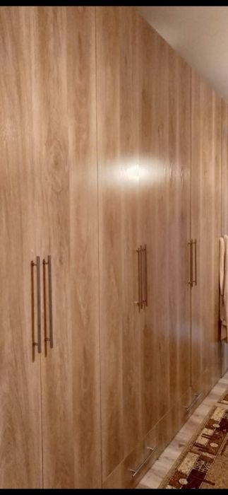 Продам 3 - комнатную квартиру