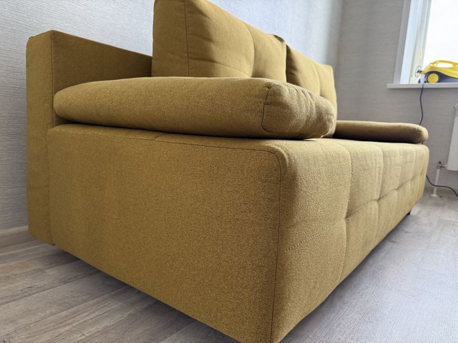 Продам диван тахта