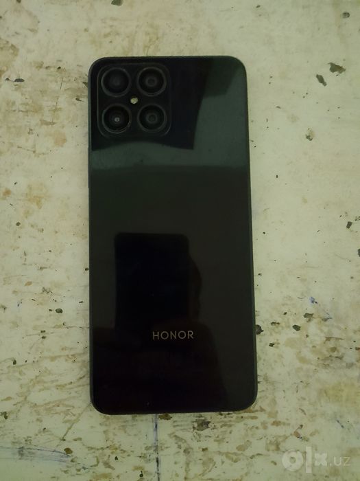 HONOR x8 hotirasi 128 aybi rasmda narxi 900 ming so'm