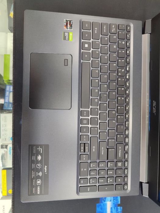 Acer r5500 8/512 ssd 15.6 FHD