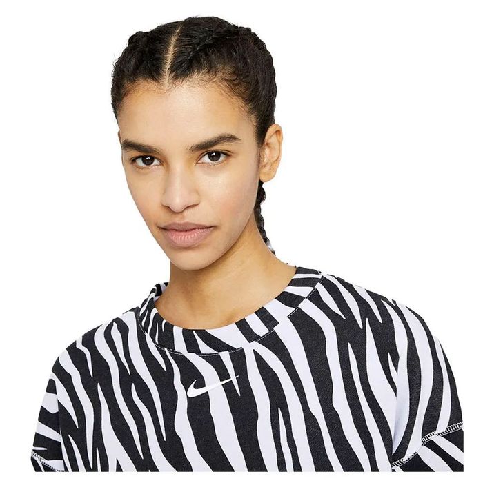 Спортен екип Nike