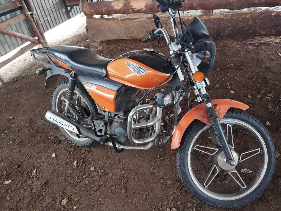 Рейсер Альфа в отличном состоянии