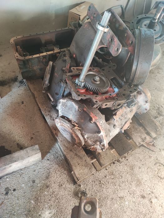 Trompe pătrate tractor fiat