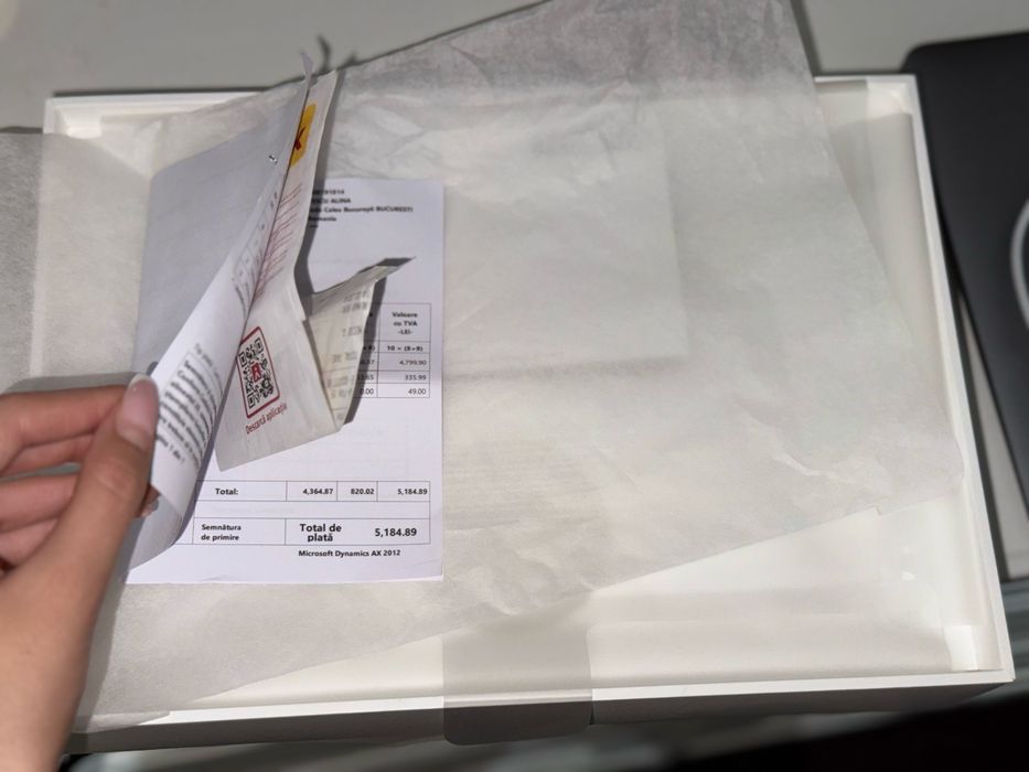 MacBook Air 13″ (2020), cip Apple M1, 8 GB RAM, 256 GB SSD