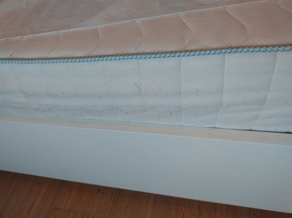 Детско легло с 3 чекмеджета, матрак и протектор