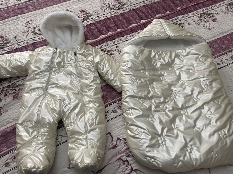 Детский комбинизон и конверт