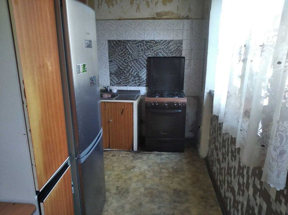 м.Буюк Ипак Йули Буз Базар 3(4)-комн 2/5 67 м² кирпич 2х6 бал без рем