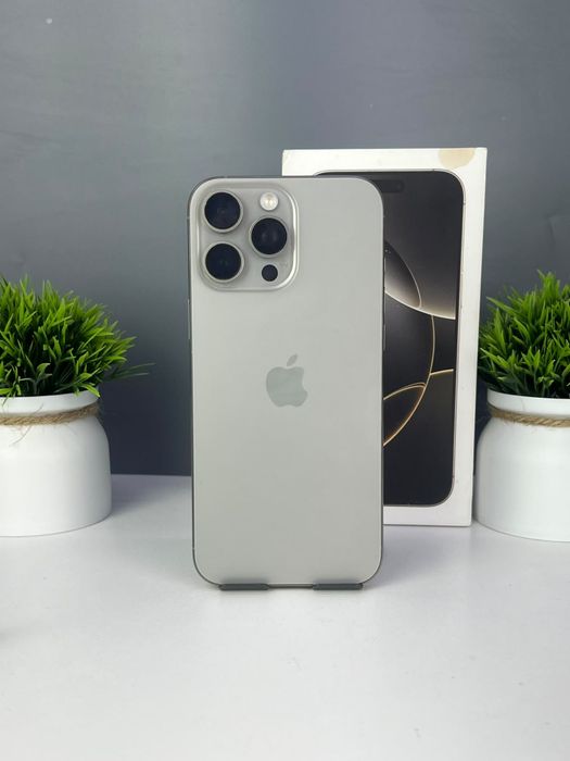 Телефон Apple iPhone 16 Pro Max 512GB
