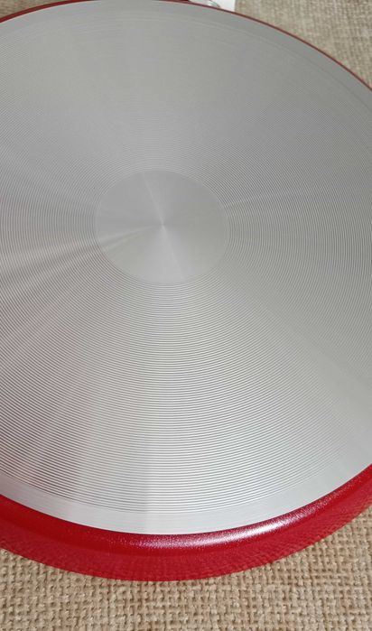 Тиган за палачинки лимитирана серия на COCA COLA. Нов.