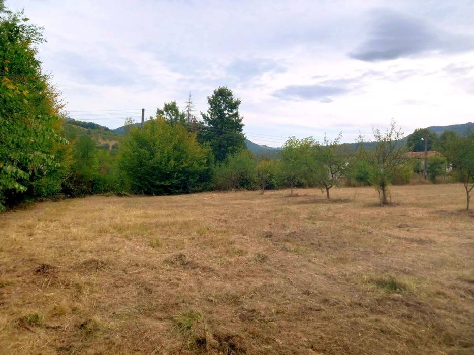 Продава се Парцел в с. Рибарица, Област София-област - 1015 кв.м за 18 €/кв.м - Снимка #2