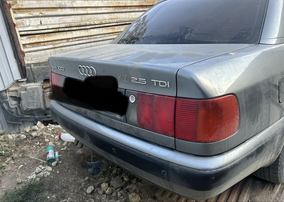 Продам машину AUDI 100С4