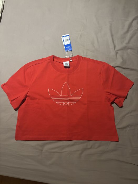 Тениска adidas червена, памук