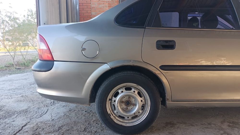 Продается машина опел вектра