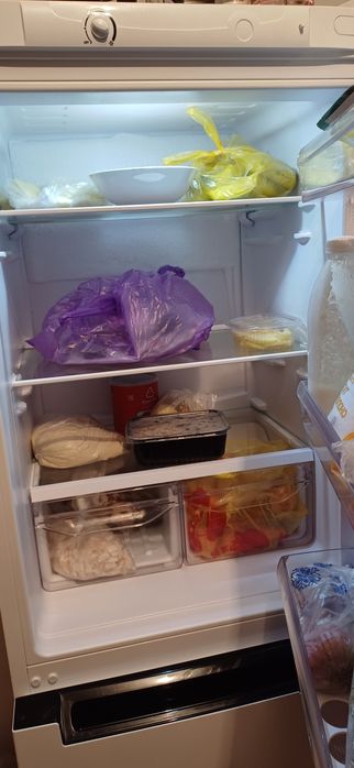 Холодильник новый