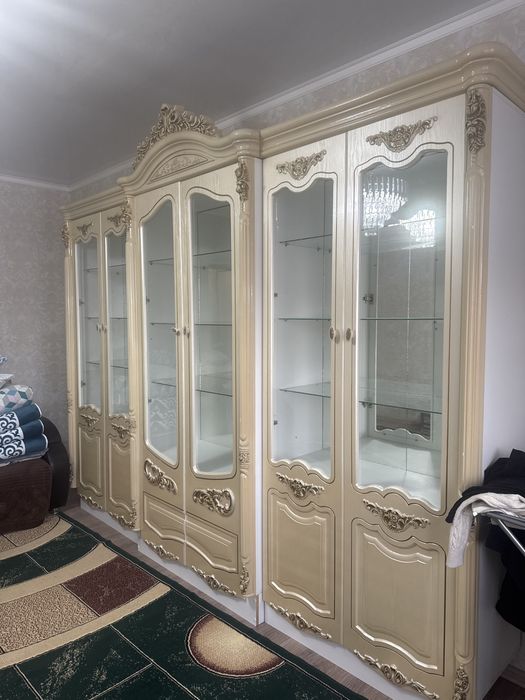 Продам стенку гостевую