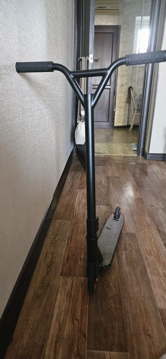 Самокат трюковой