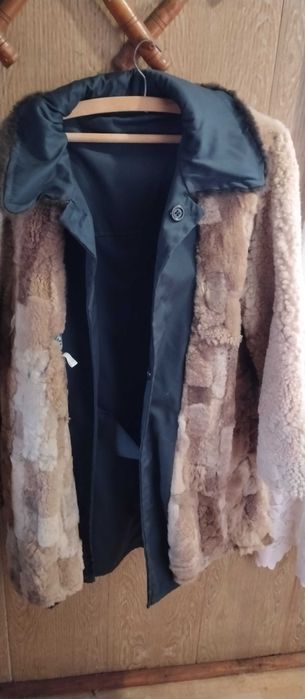 Нова Синя  шуба с кожа отвътре номер 52 от 1980г