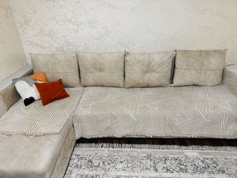 Диван в отличном состоянии