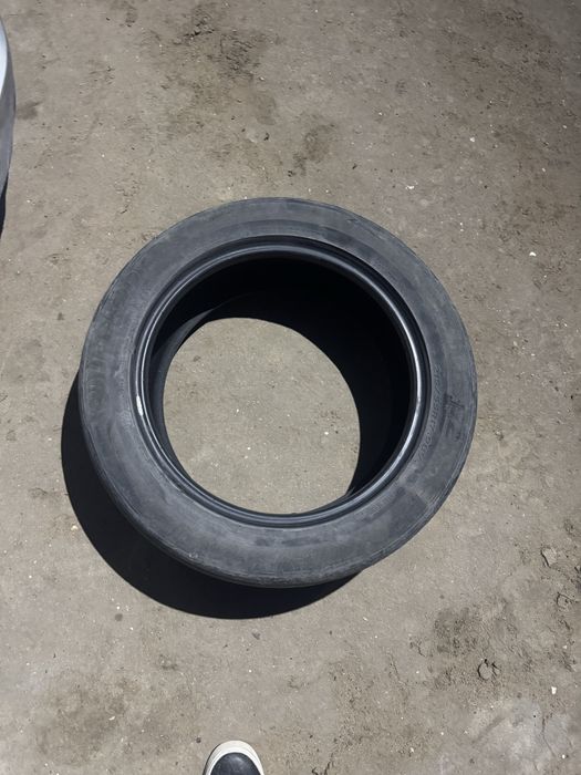 Продам покрышку 215 55 R17