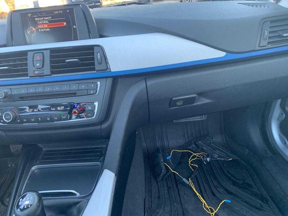 Dezmembrez bmw seria 3 f34/bmw 320 xd/volan bmw M pachet/