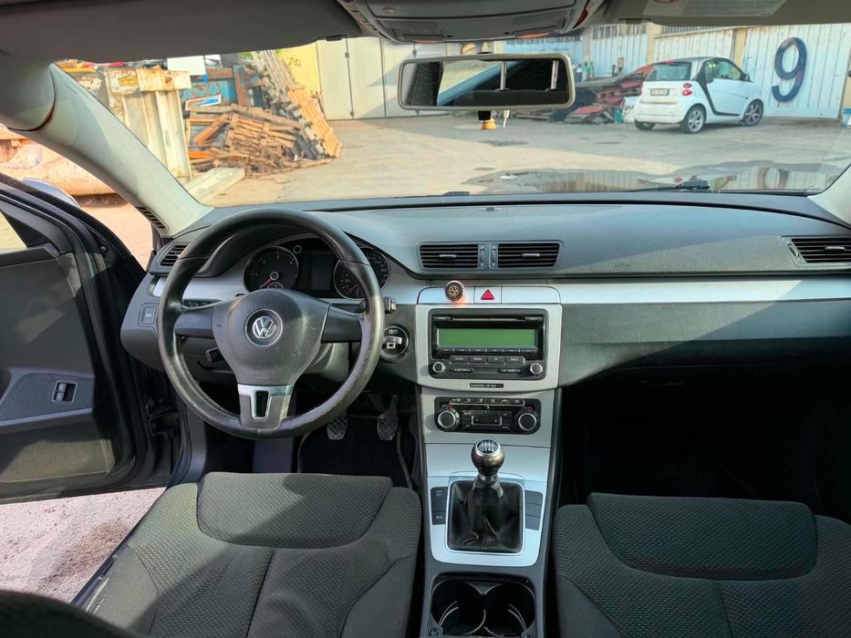 VOLKSWAGEN Passat 2012 — imagine 3