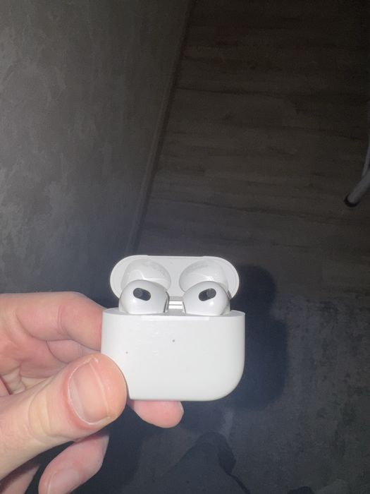 Apple AirPods 3 – originale – impecabile