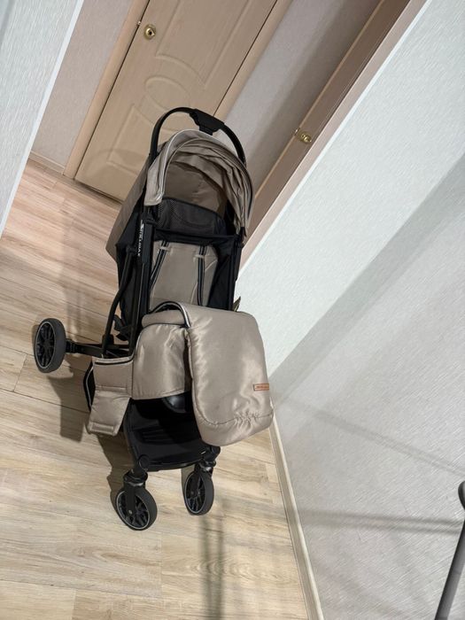 Продам Коляску в хоошем состоянии