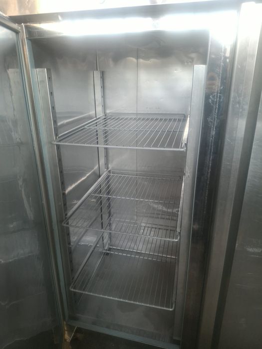 Хладилник професионален средно температурен