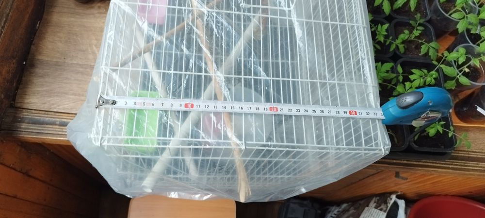 Клетка для попугая или кроликов