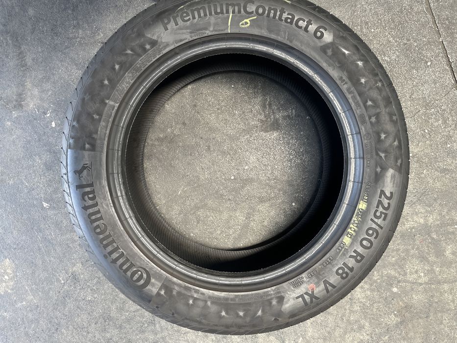225/60/18 continental 6
