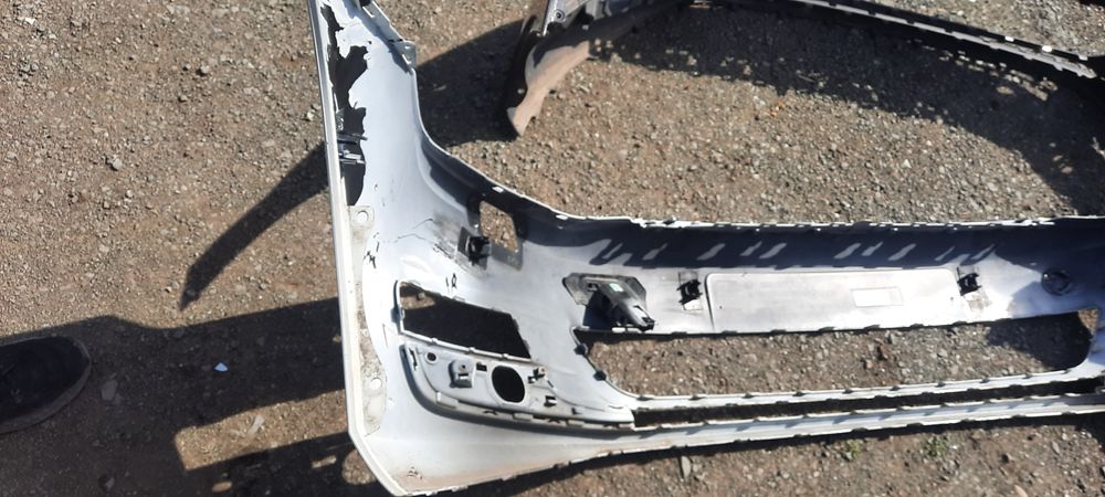 Голф 7 предна броня