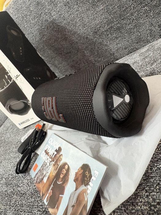 Boxă portabilă JBL Flip 7