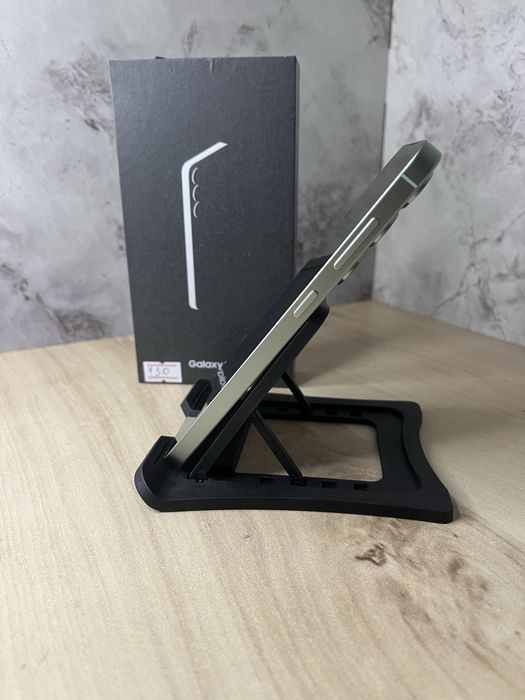 Самсунг С25/Samsung S25